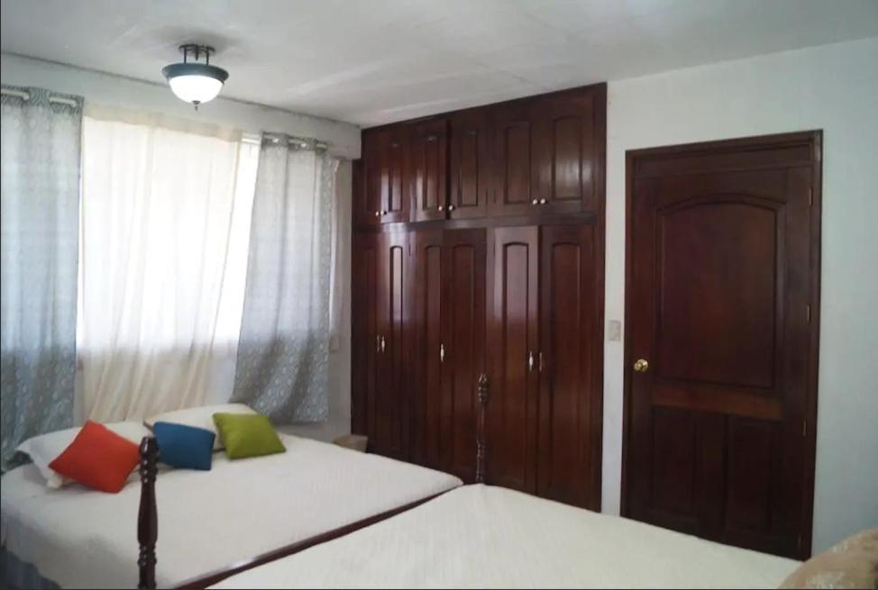 גואטמלה Apartamentos Comodos Cerca Del Aeropuerto מראה חיצוני תמונה